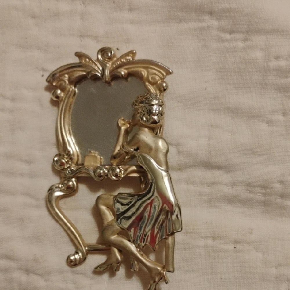 Vintage Gold Vanity Mirror Brooch